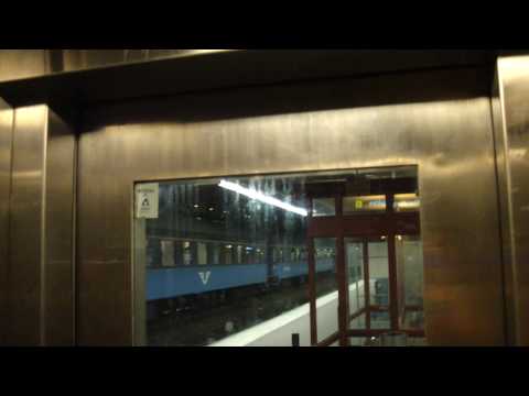DEVE Holeless Hydraulic elevator at Stockholm Central station..