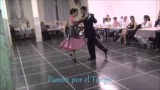 PAO SANZ y FACUNDO DE LA RUZ Bailando el Tango DE FLOREO en FLOREAL MILONGA