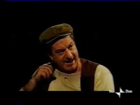 Mario Scarpetta in I Dieci Comandamenti di Raffaele Viviani