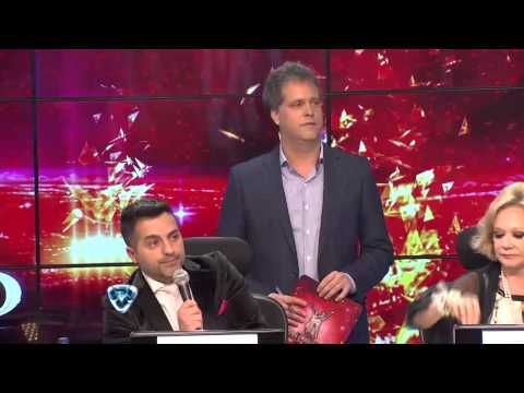 Showmatch 2014 - Fight, low score and scandal with her partner for Vicky Xipolitakis