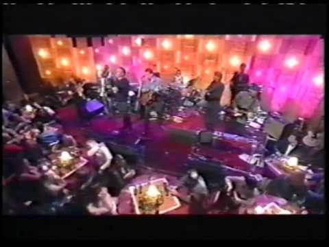 Proclaimers : Hogmanay '00 Part 2 - Land Fit for Zeroes