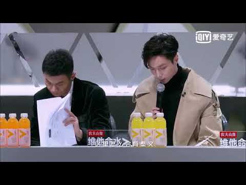 EXO Lay Recording Studio Turned into Thai Language Classroom