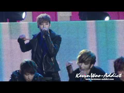 20111015Asia Song Festival U-Kiss Man Man Ha Ni  Kevin-Cam