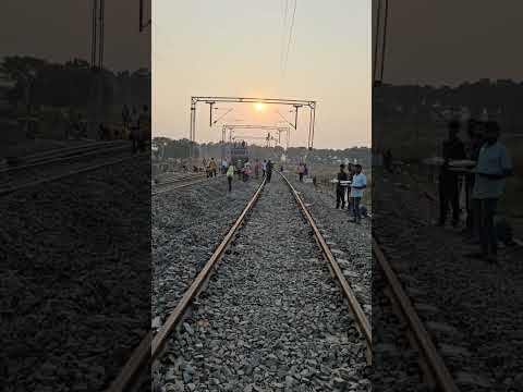 A linha ferroviária do Sol Nascente