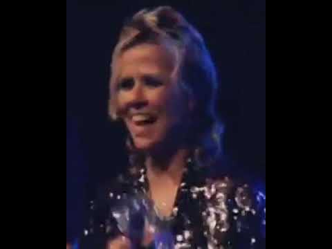 Ney Matogrosso e Marília Bessy ////// - Amor Objeto