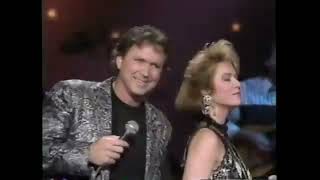 Don&#39;t Go Out - Tanya Tucker &amp; T. Graham Brown 1990