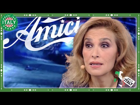 Ricordate Grazia Di Michele Era una professoressa di Amici, oggi è costretta a campare così