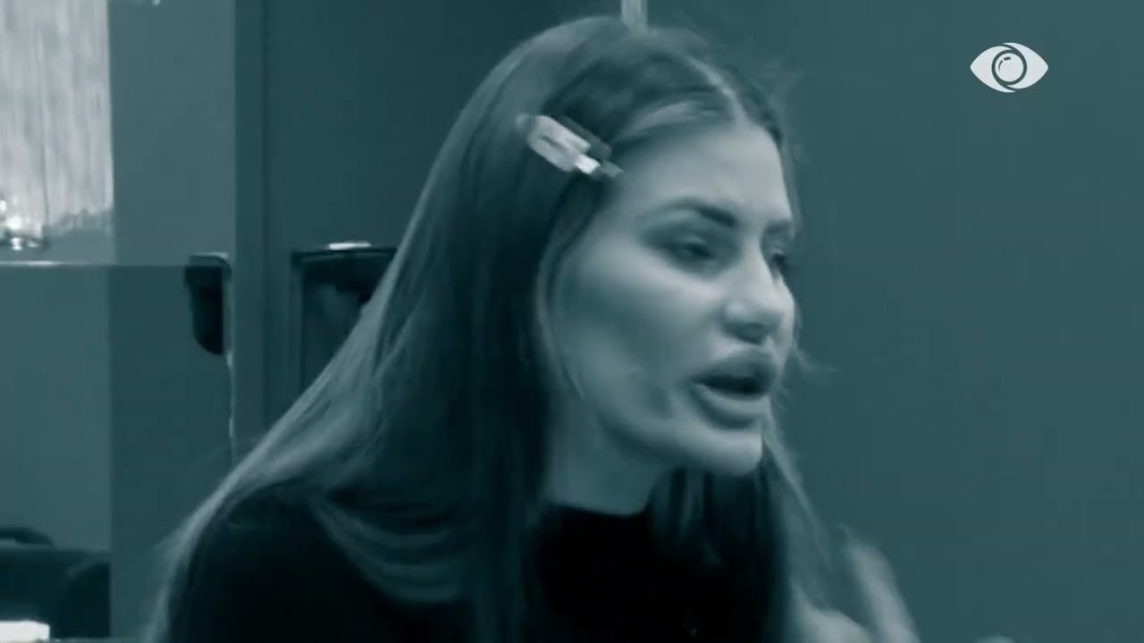 Komenti i Arsidës ngjall debat në shtëpi, ja si agravoi situata mes saj dhe Valbonës