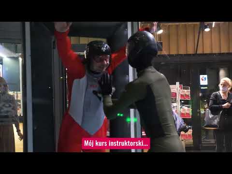 Instruktorzy Indoor Skydiving we Flyspot - Sebastian Garcia