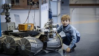 Honeymoon on the Moon