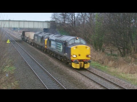 Prestatyn 21.1.2015 - DRS 37605 & 37608 on Valley flasks - Class 37