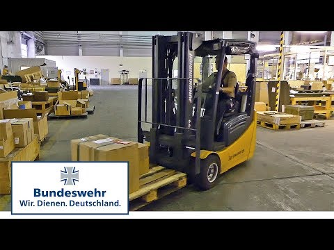 Materiallager der Bundeswehr – hier bekommt die Truppe alles