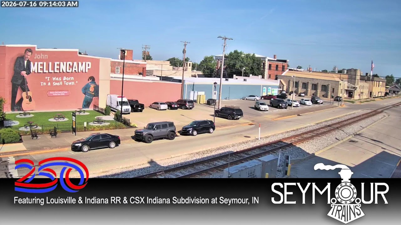 Live webcam view of Seymour Downtown Railroad Trainspotting