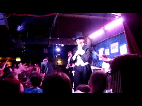 The Hives - Main Offender Live at the Borderline Club London May 2012 HD