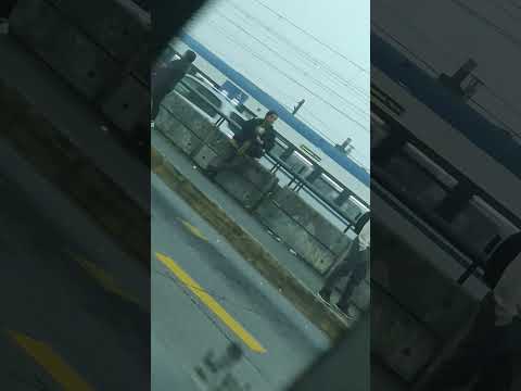 biotren sfe 105 retirándose de estación diagonal bio bio