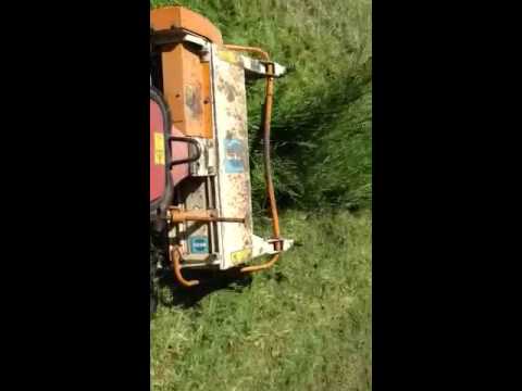 Aebi HC 55 beim Mulchen