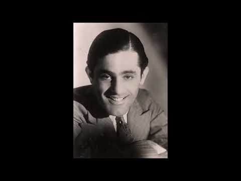 Al Bowlly - Waltzing In A Dream