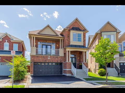 208 Giddings Crescent, Milton   BRANDED