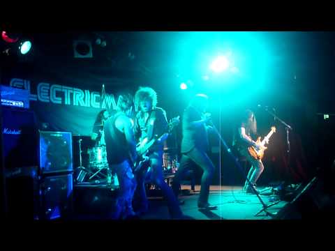 Glenn Proudfoot (Electric Mary) Let Me Out - Live @ the Corner