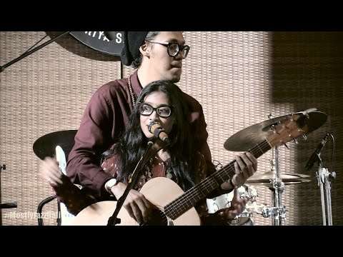 Endah N Rhesa - Baby It's You @ Mostly Jazz in Bali 08/01/2017 [HD]