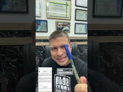 Delegado  Humberto  explicando a sua saída da  central  de flagrante  de Aparecida de Goiânia