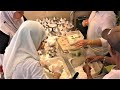 Iconic Singapore Street Food Mutton Meat Rice Cake Oyster Omelette Fried Noodles Dosa Taiyaki