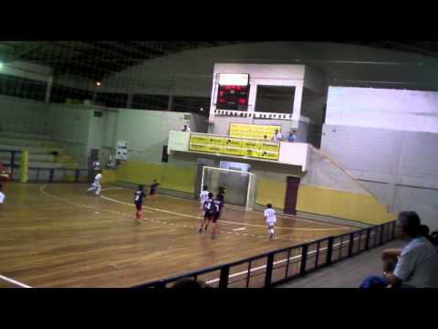 Pulo do Gato sub12 - jogada entre Lucas e Peninha