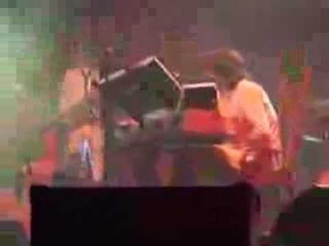 Guillemots - Trains to Brazil