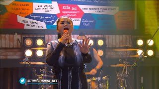 Download lagu VINA PANDUWINATA FEAT CLOSE FRIEND - CINTA (PERFORM AT TONIGHT SHOW) mp3