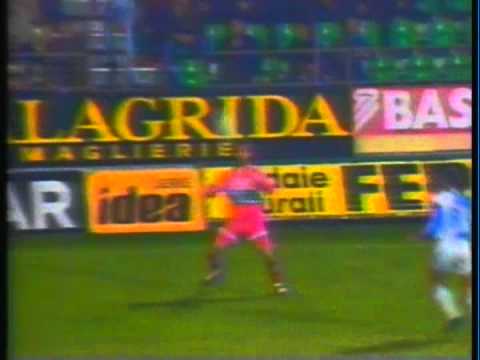 1994 (November 3) Grasshoppers (Switzerland) 3-Sampdoria (Italy) 2 (Cup Winners Cup).mpg