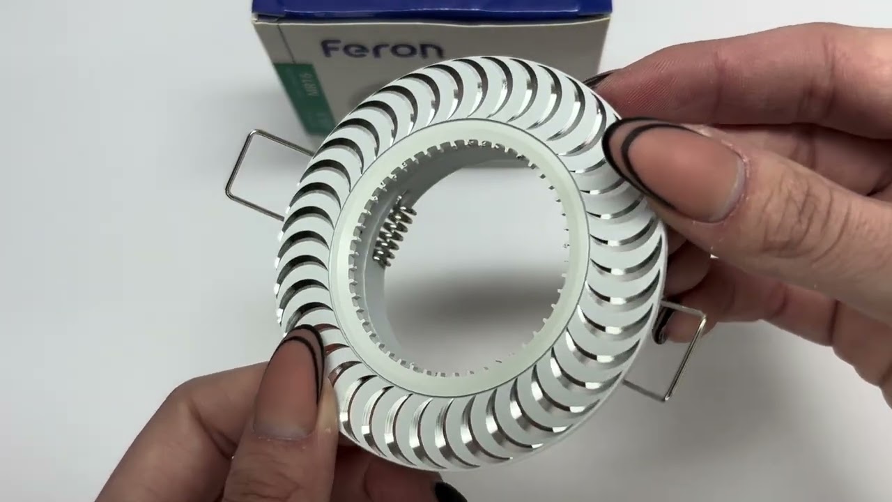 Врізний точковий світильник FERON GS-M392 MR-16 білий 28339