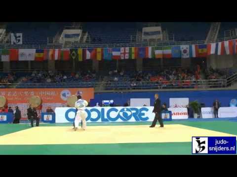 Judo 2011 Grand Prix Qingdao: Valderrama (VEN) - Belgaid (MAR) [-66kg]