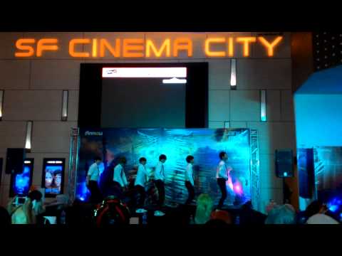 150802 Cover BTS @Landmark Udonthani