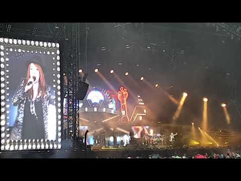 Pauline Ester - Oui, je l'adore (Live Stade de France 18/05/19)