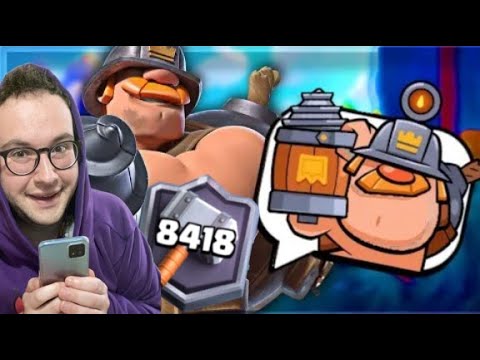 In Top 10k al MONDO e 300 Italia con un nuovo Deck Minatore COLOSSALE!! NIENTE MALE!! -Clash Royale
