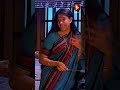 ഈ ചേച്ചി നാളെ ഓഫീസിൽ പോട്ടെ എന്നിട്ട�