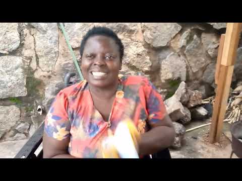 Reusable pad for women in conflict zones, Cameroon