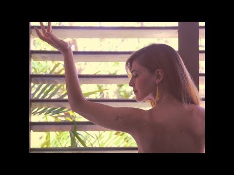 Ρένα Μόρφη a.k.a Σούλη Ανατολή - Αμάντο μίο /Amado mio (Official Music Video)