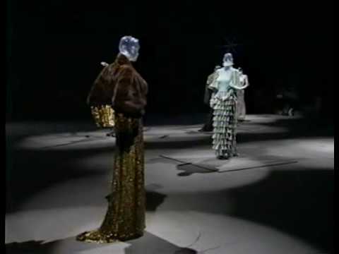 Givenchy Haute Couture Fall Winter 1999 - part 3