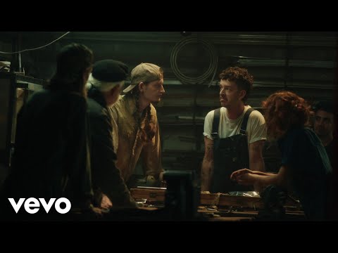 Crowe Boys - Bonfire In My Soul (Official Music Video)