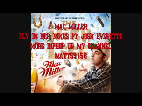 Video thumbnail for Fly in Her Nikes