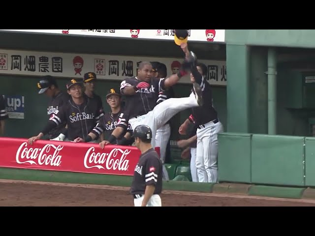 【2回表】ライトスタンドへ一直線!! ホークス・デスパイネの先制弾!! 2019/7/6 B-H