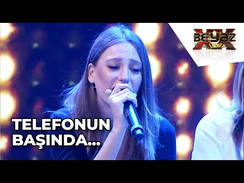 Serenay Sarıkaya'nın Efsane ''Telefonun Başında'' Performansı! - Beyaz Show