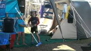 Nölle family getting ready to go to Rainbow Beach