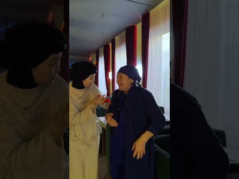 Пол жуатын анаға пранк 🤫