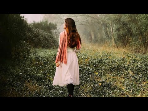 Miriam Sarah Niculcea - Sunt trist ades | Lyric video