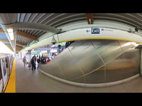 Vancouver - Skytrain - Millennium - Commercial-Broadway - Platform