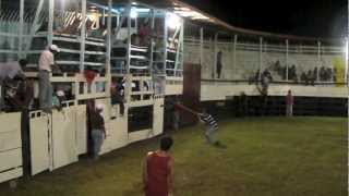 preview picture of video 'BULLRIDING/RODEO/CORRIDA COSTA RICA 2012'
