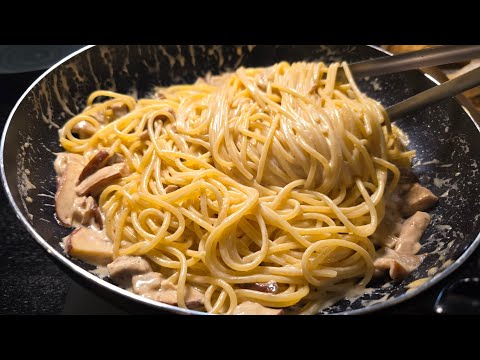 店で食うと10000円はしそうな究極のキノコパスタ【バカセコラボ】