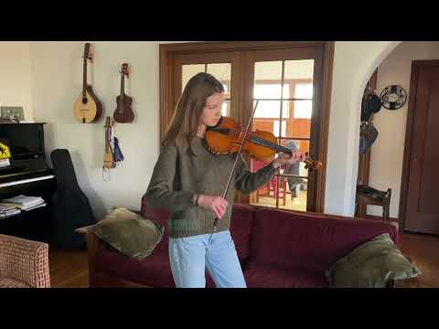 Lucy Khadder - Moose The Mooche